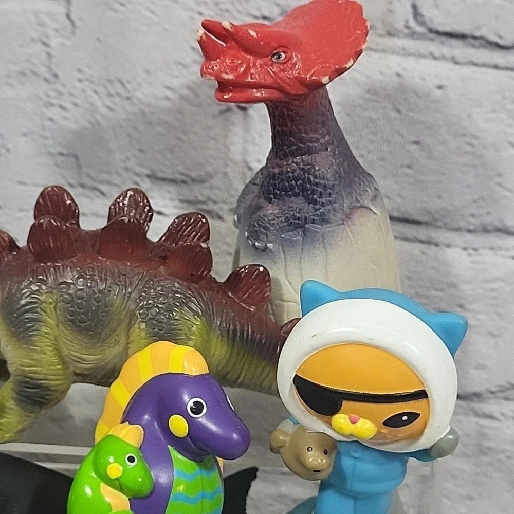 Bath Tub Float Toy Figures Lot Random Rubber Dinos Trolls Ducks Inspector Gadget